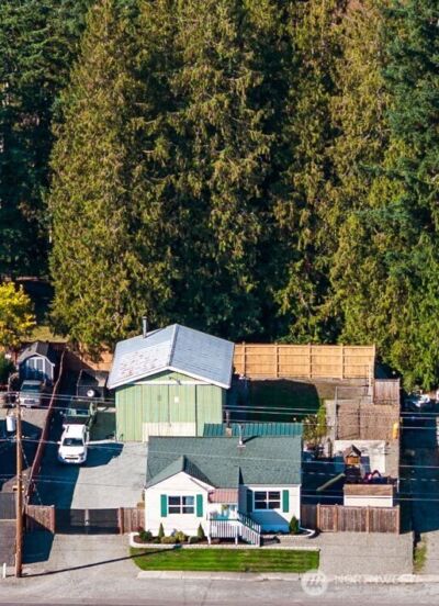 133 S Naches Street , Buckley, WA 98321