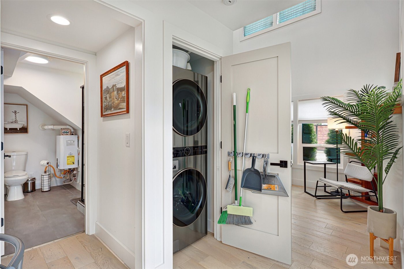 7514 12th Avenue SW #B, Seattle, WA 98106