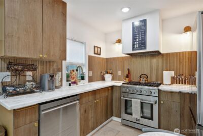 7514 12th Avenue SW #B, Seattle, WA 98106 - Photo 2