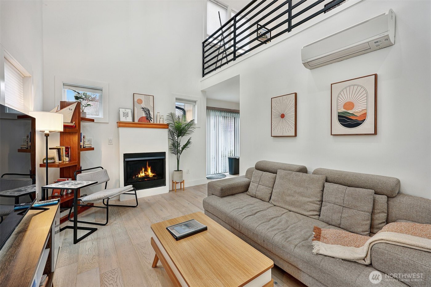 7514 12th Avenue SW #B, Seattle, WA 98106