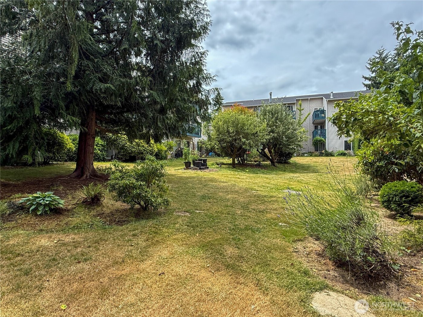 17431 Ambaum Boulevard S #C43, Seattle, WA 98148