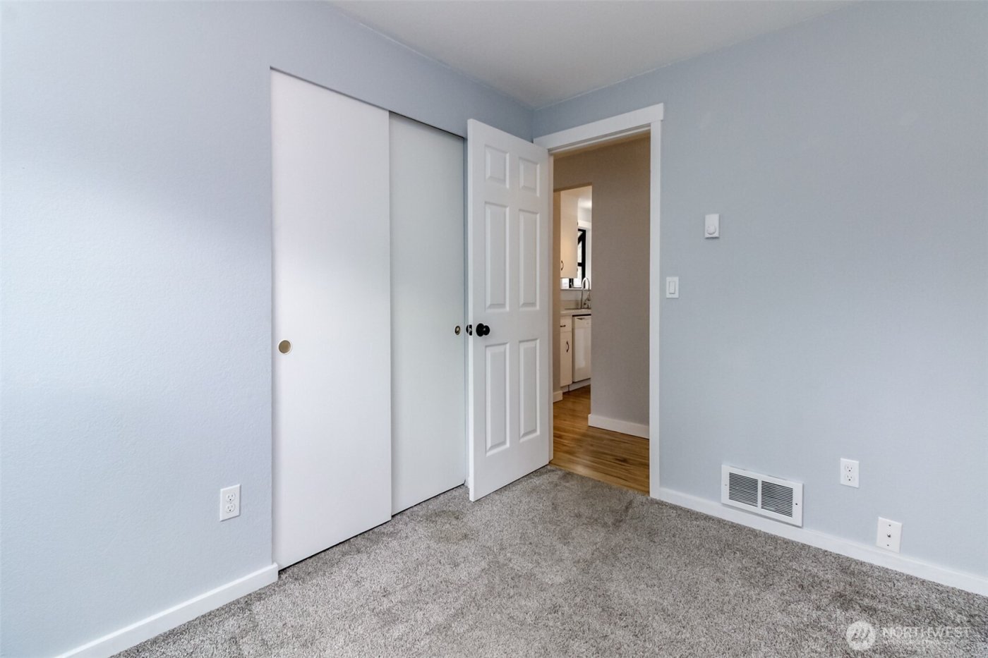 713 136th Street S, Tacoma, WA 98444