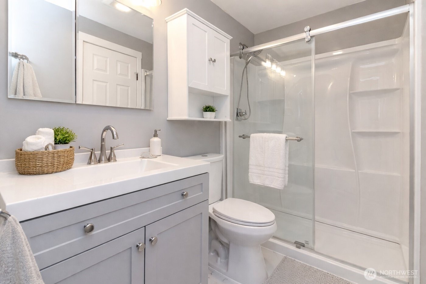 713 136th Street S, Tacoma, WA 98444