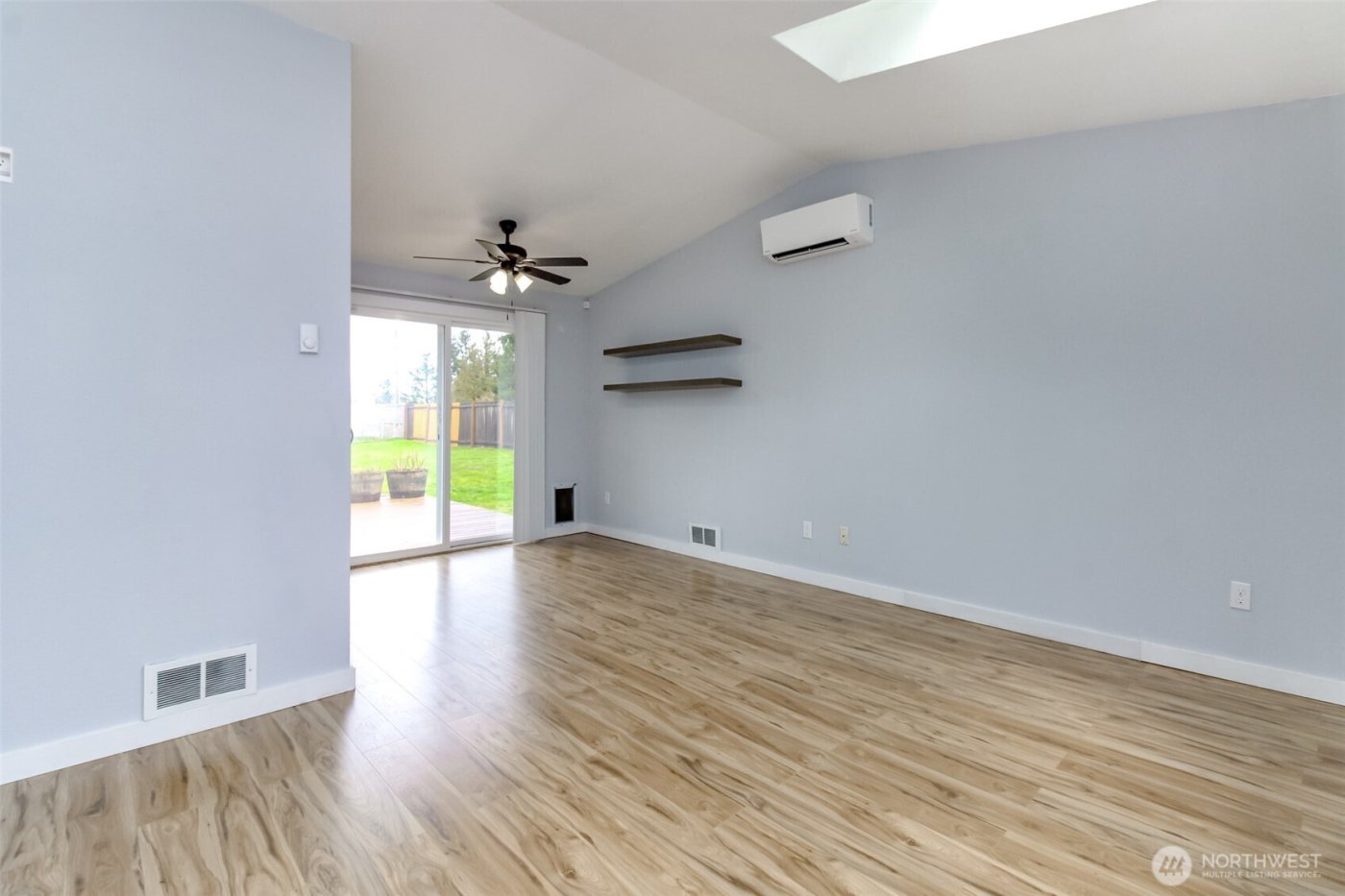 713 136th Street S, Tacoma, WA 98444