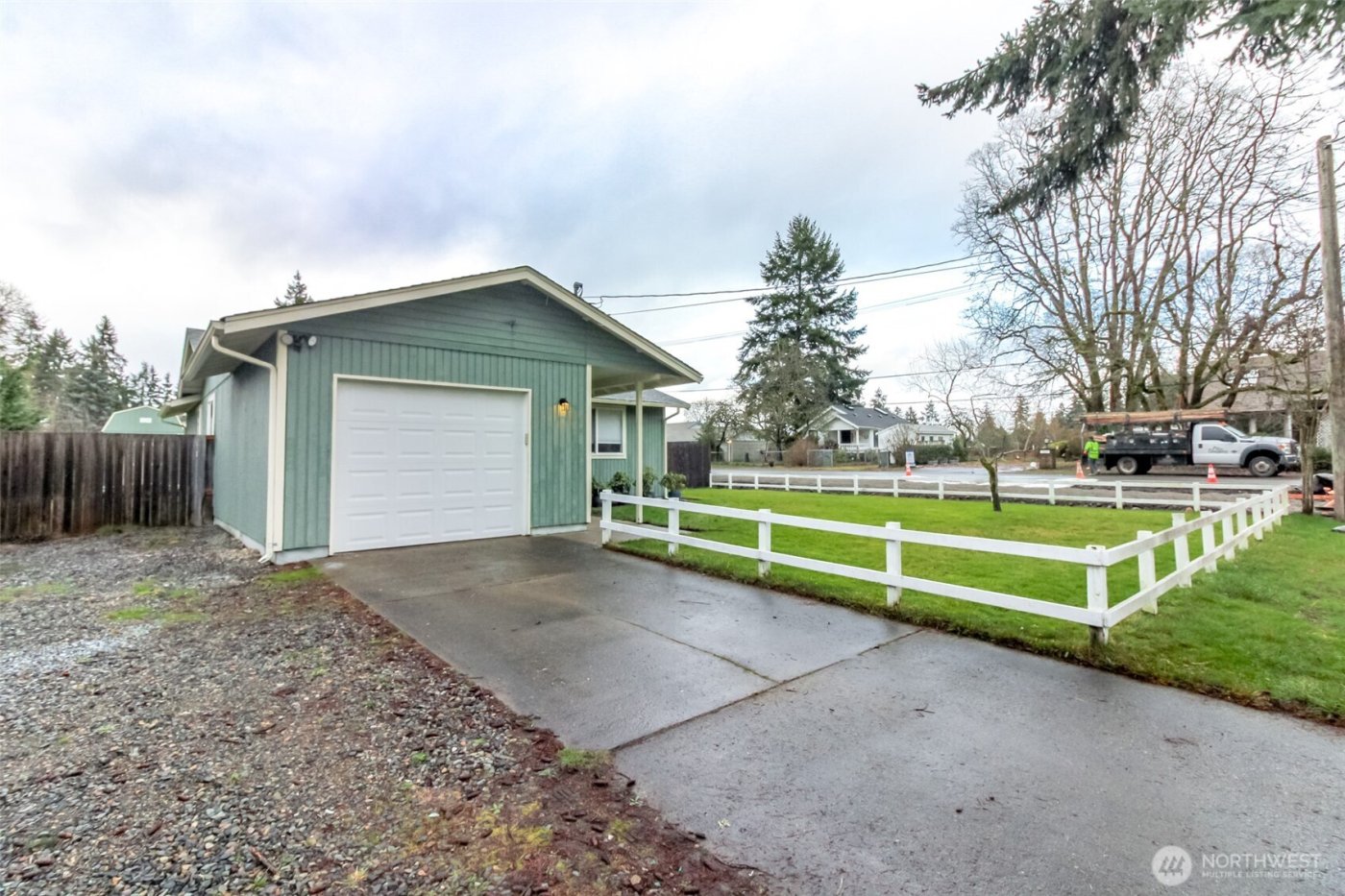 713 136th Street S, Tacoma, WA 98444