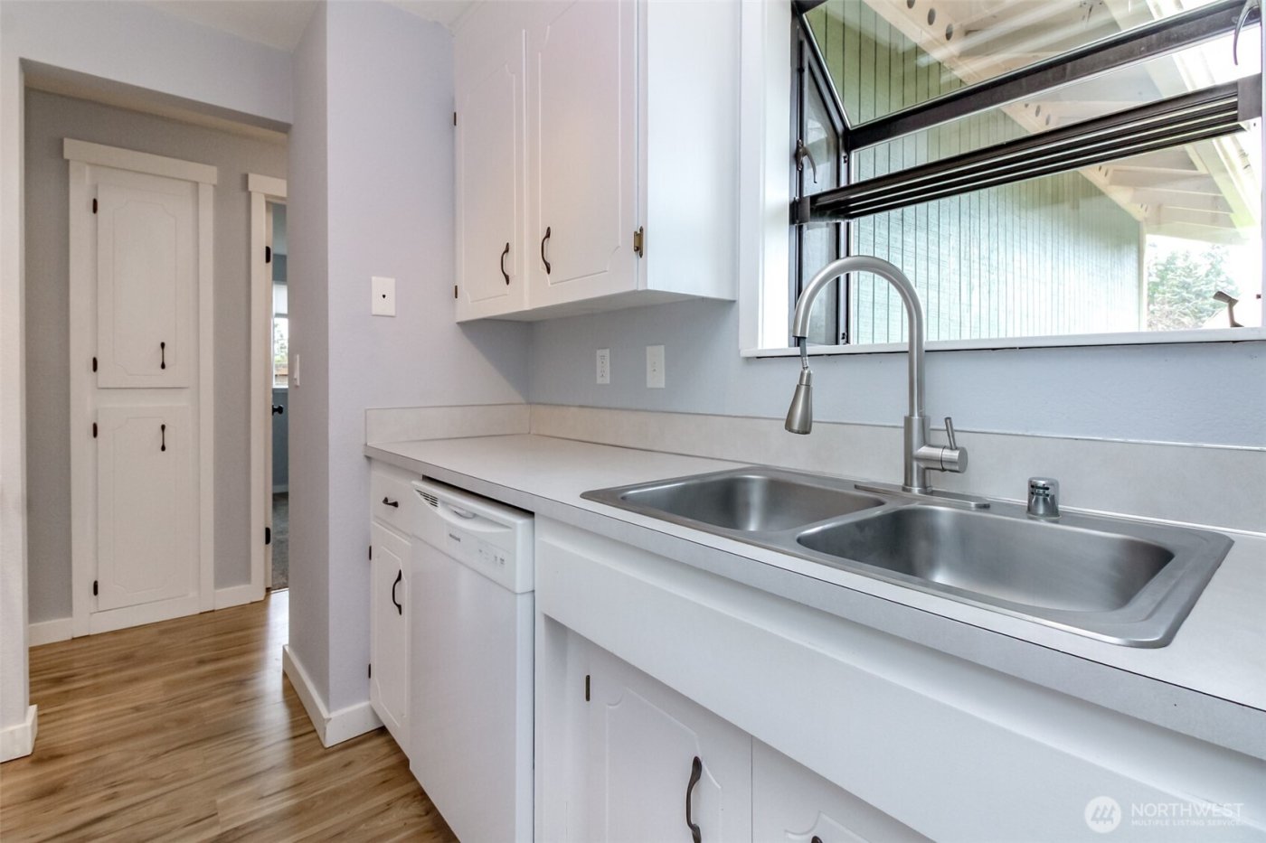 713 136th Street S, Tacoma, WA 98444