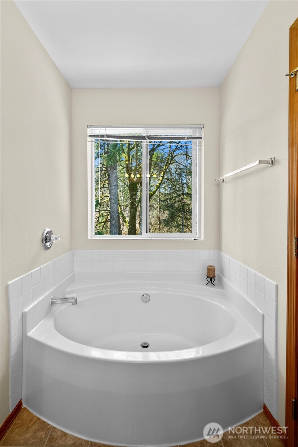 3349 68th Avenue SW, Olympia, WA 98512