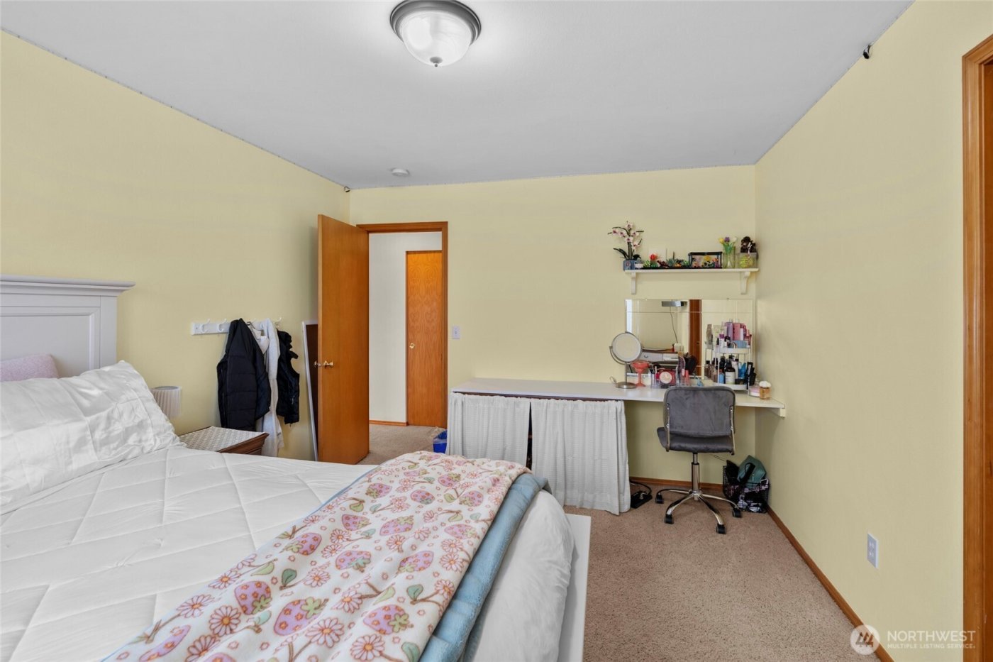 3349 68th Avenue SW, Olympia, WA 98512