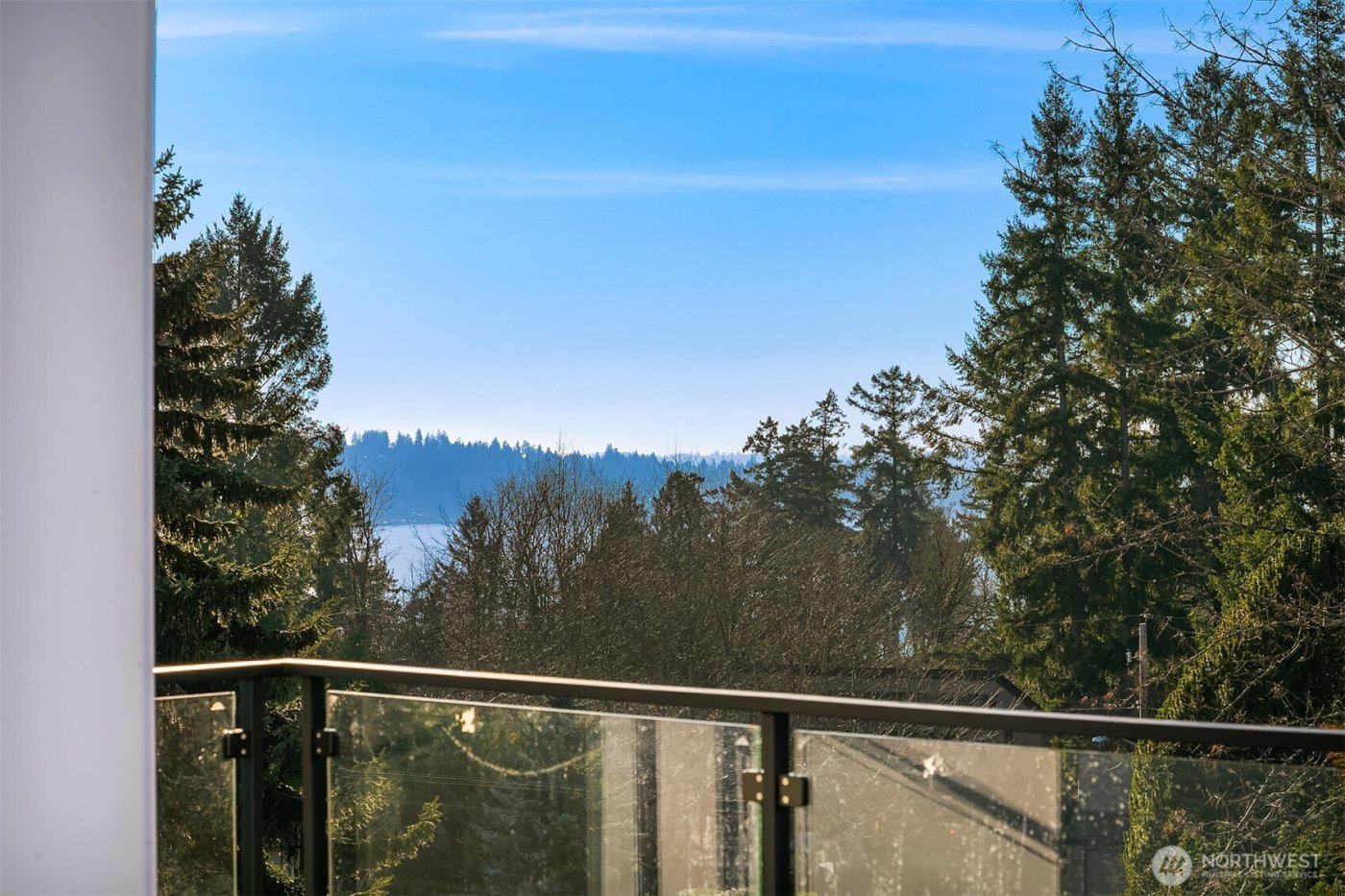 415 99th Avenue NE, Bellevue, WA 98004