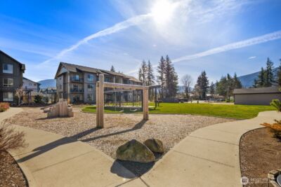 1237 Meander Way SE #101, North Bend, WA 98045 - Photo 27