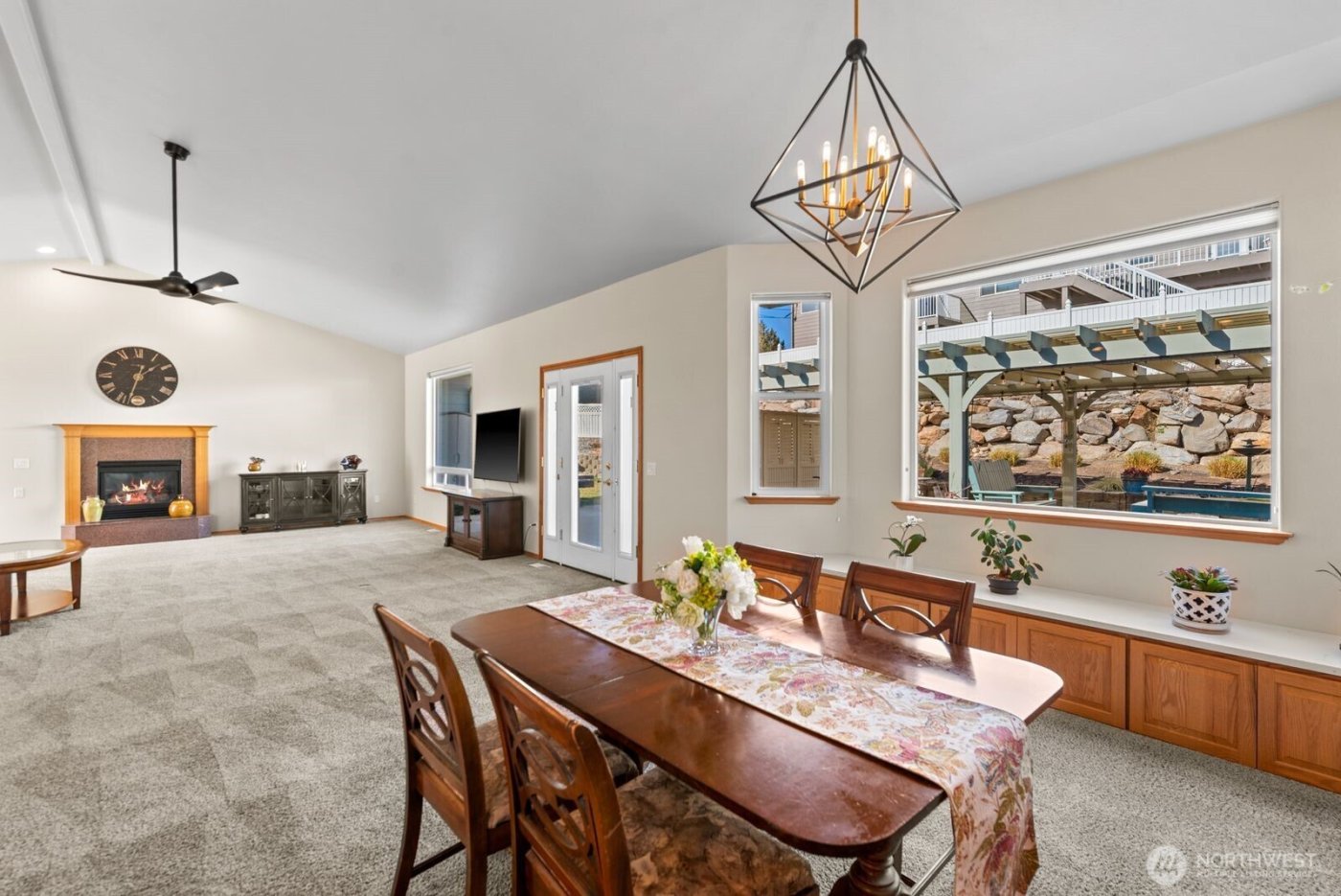 2220 Michael Brooke , Wenatchee, WA 98801