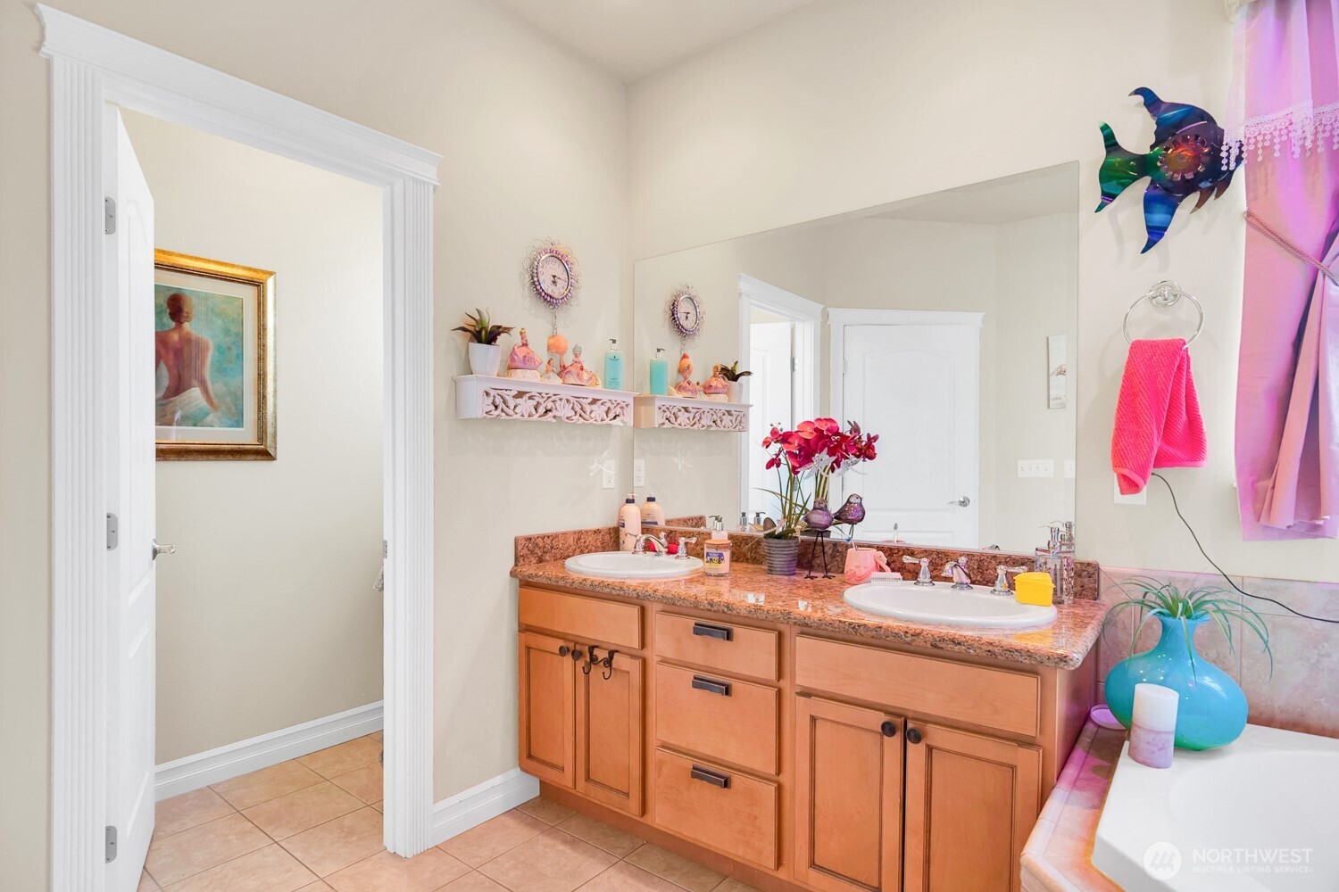 600 N Bluff West Drive , Moses Lake, WA 98837