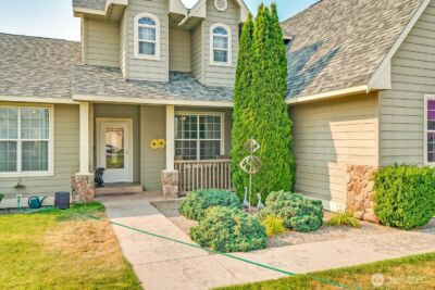 600 N Bluff West Drive , Moses Lake, WA 98837 - Photo 2