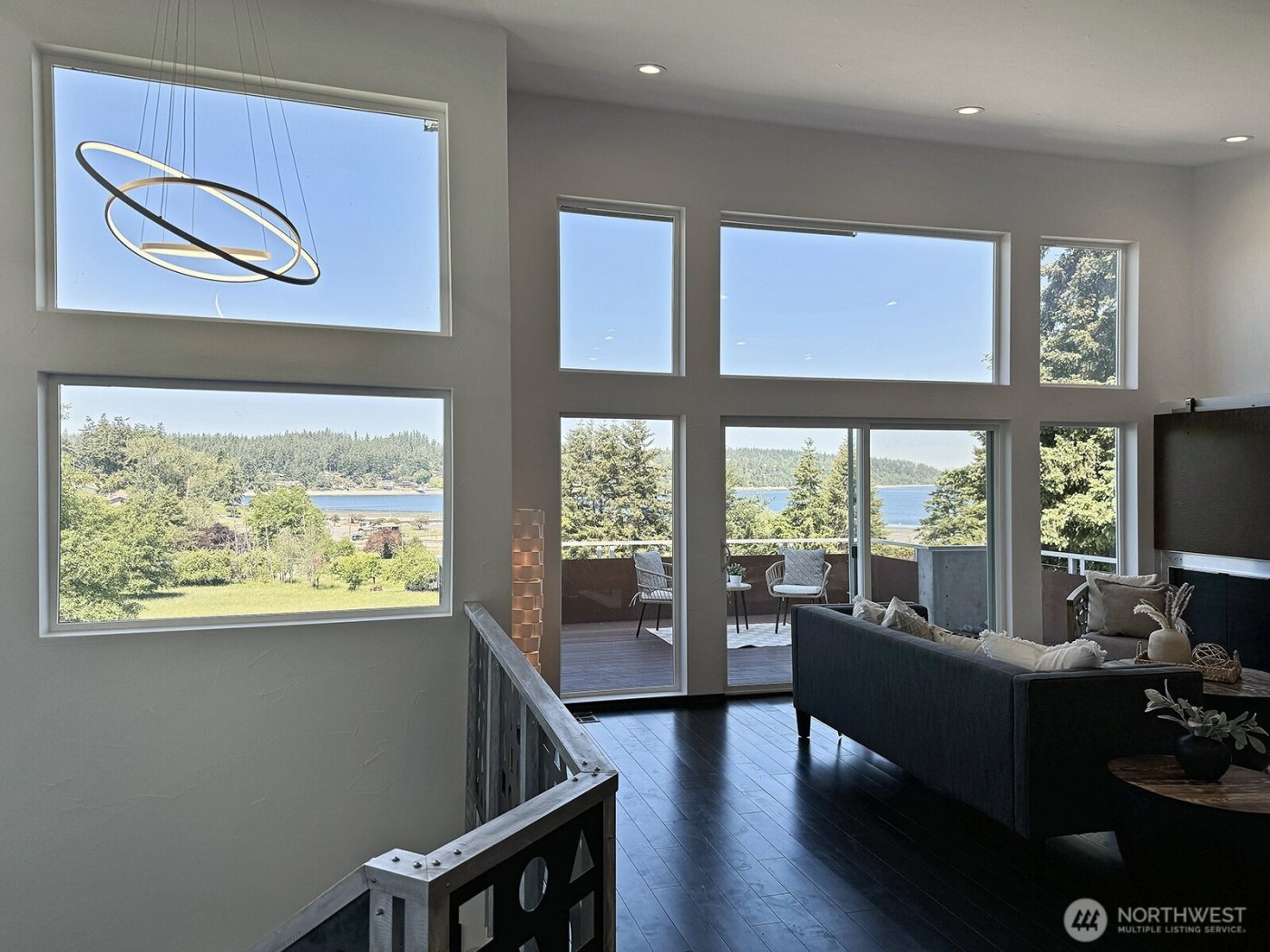 1649 Stewart Road , Freeland, WA 98249