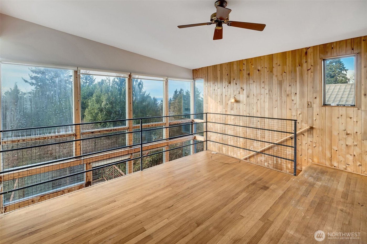 7233 36th Avenue SW, Seattle, WA 98126