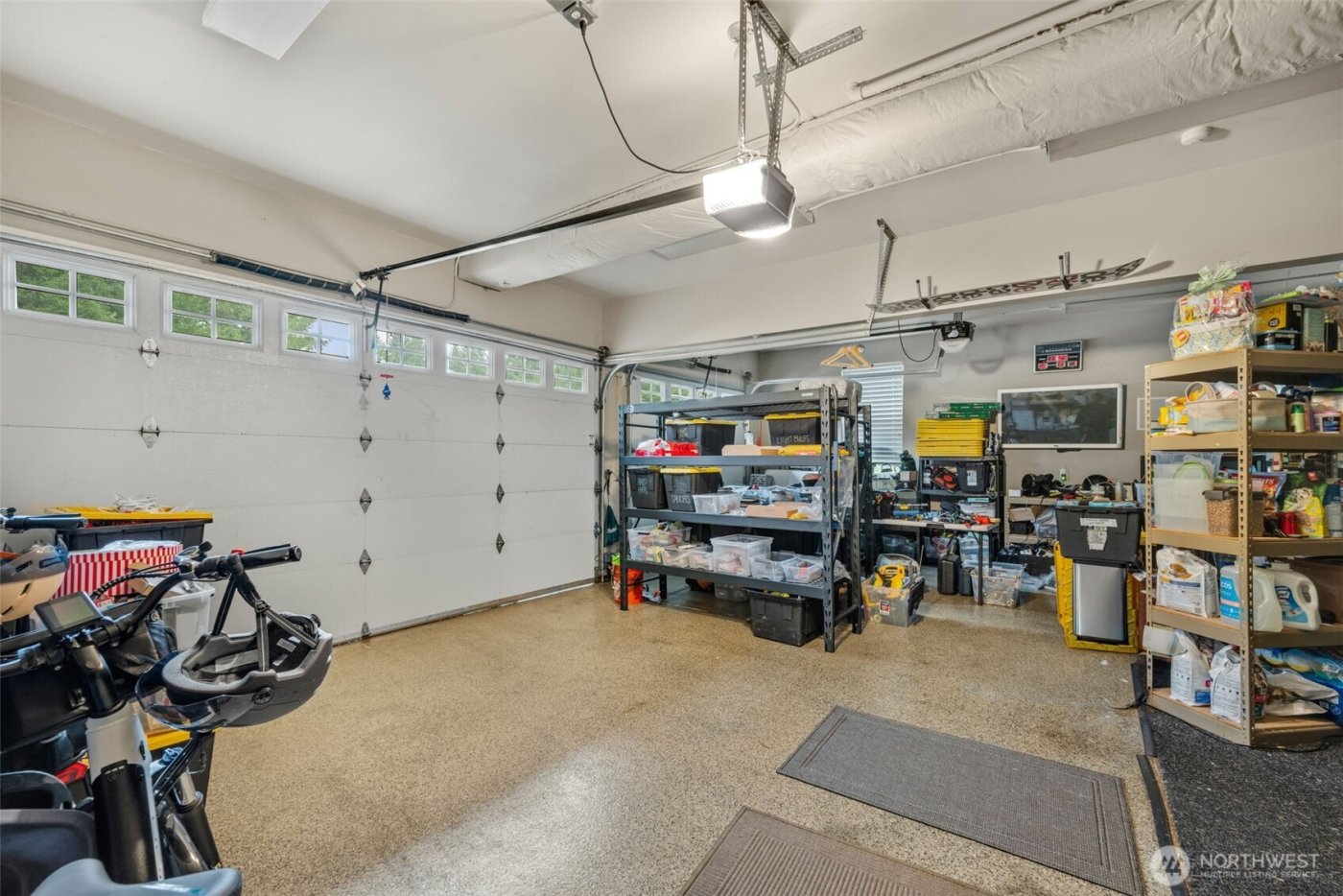 27565 265th Court SE, Ravensdale, WA 98051-8209