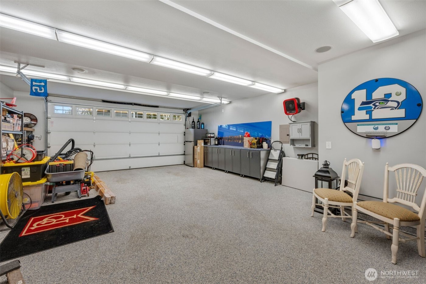 27565 265th Court SE, Ravensdale, WA 98051-8209