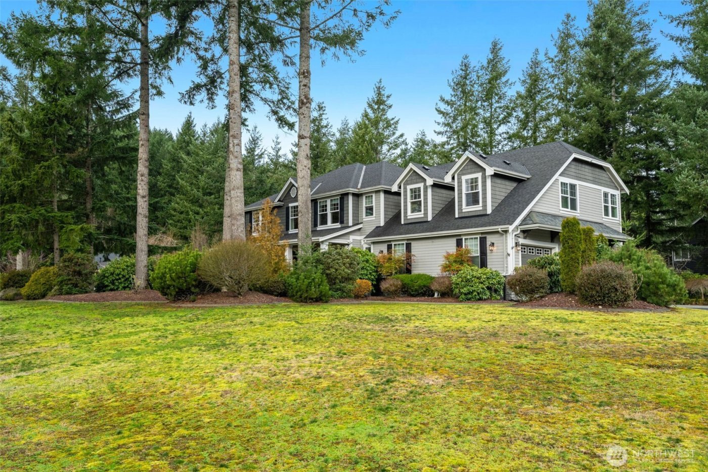 27565 265th Court SE, Ravensdale, WA 98051-8209