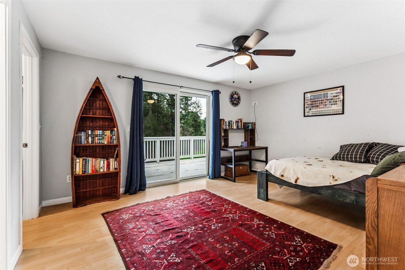 22325 Perimeter Court SE, Yelm, WA 98597