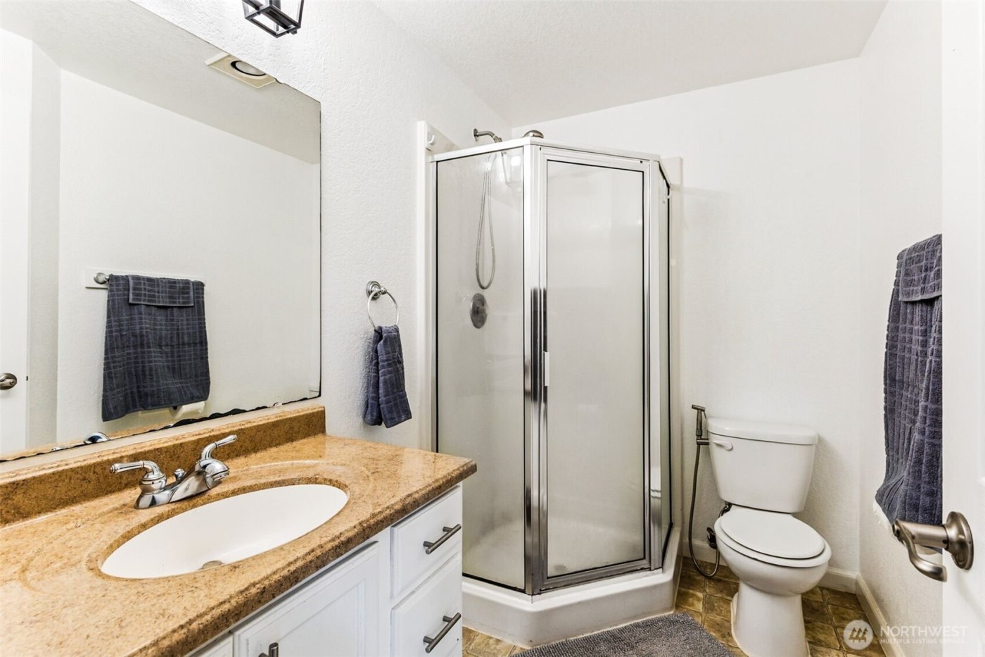 22325 Perimeter Court SE, Yelm, WA 98597