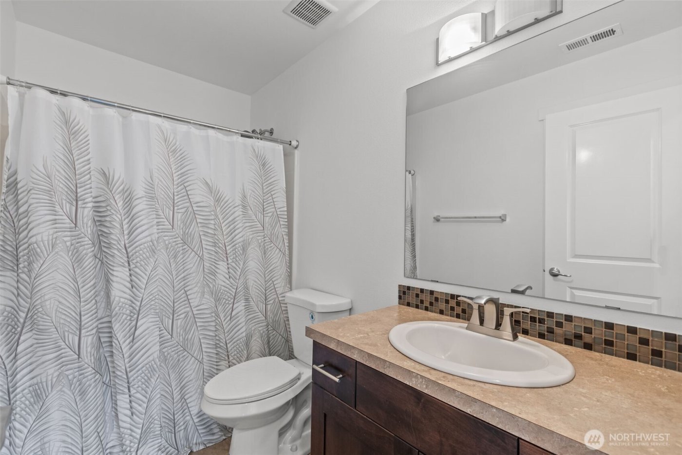 2055 S 263rd Street , Des Moines, WA 98198