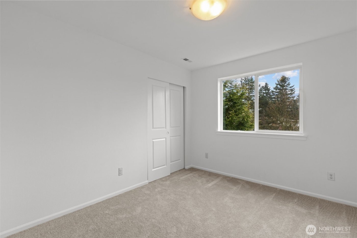 2055 S 263rd Street , Des Moines, WA 98198