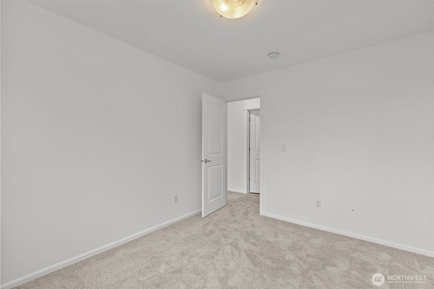 2055 S 263rd Street , Des Moines, WA 98198