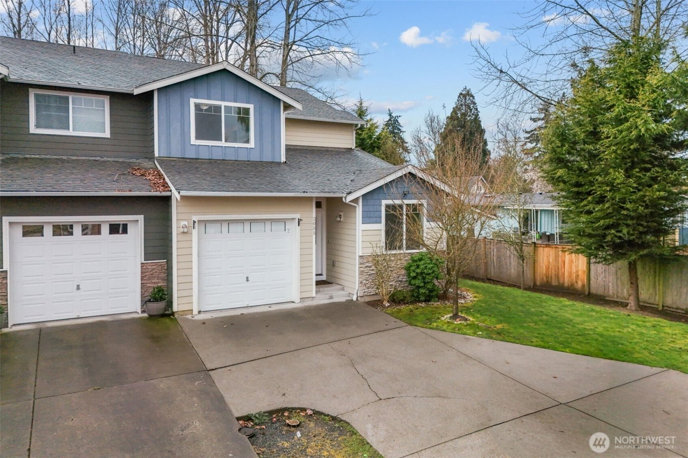 2055 S 263rd Street , Des Moines, WA 98198