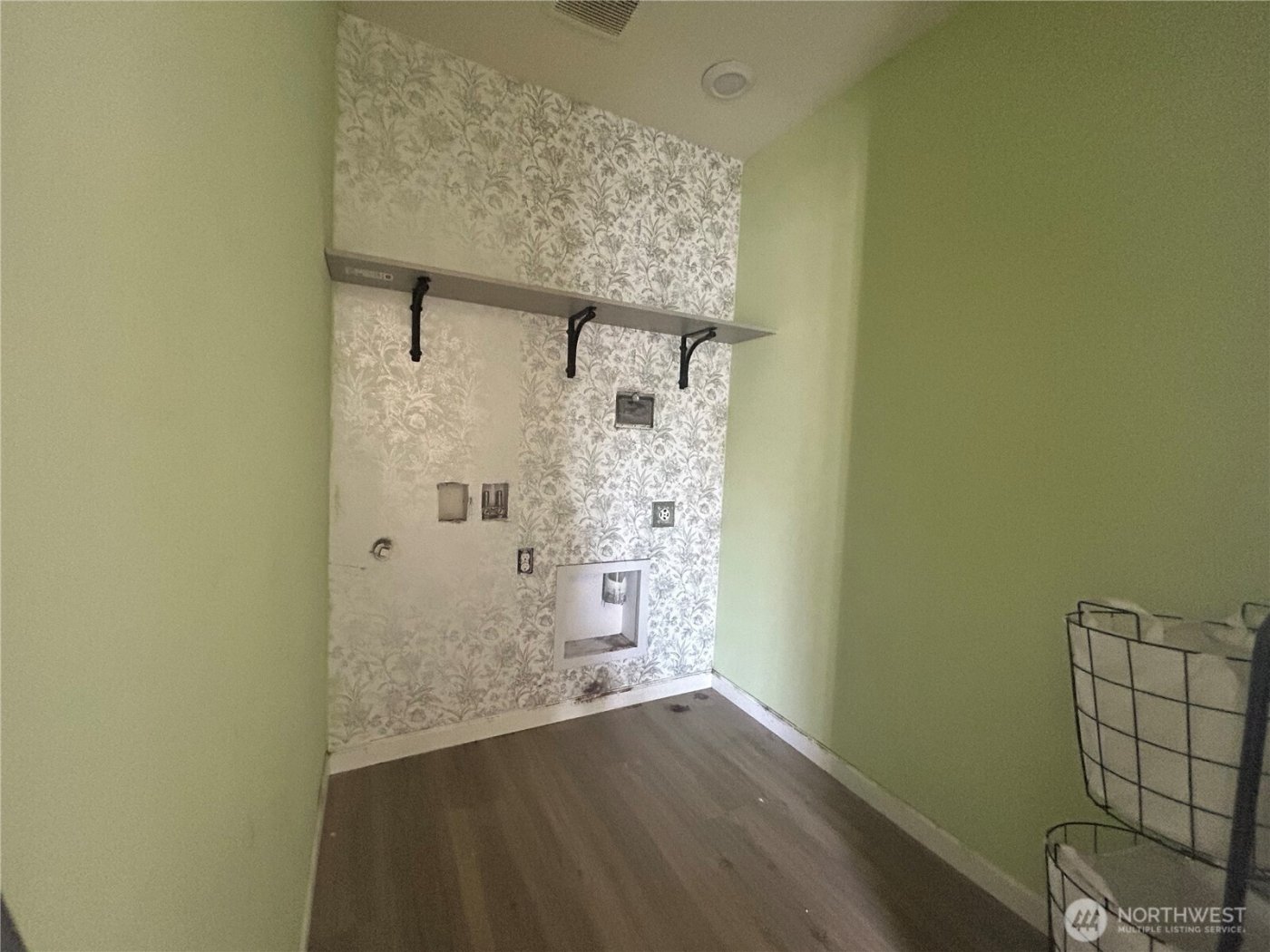 1316 W 17th Avenue , La Center, WA 98629