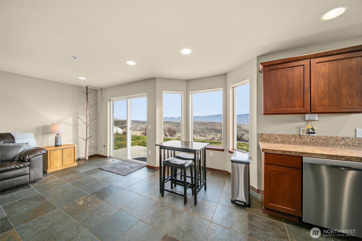 2312 Canyon Hills Drive , East Wenatchee, WA 98802