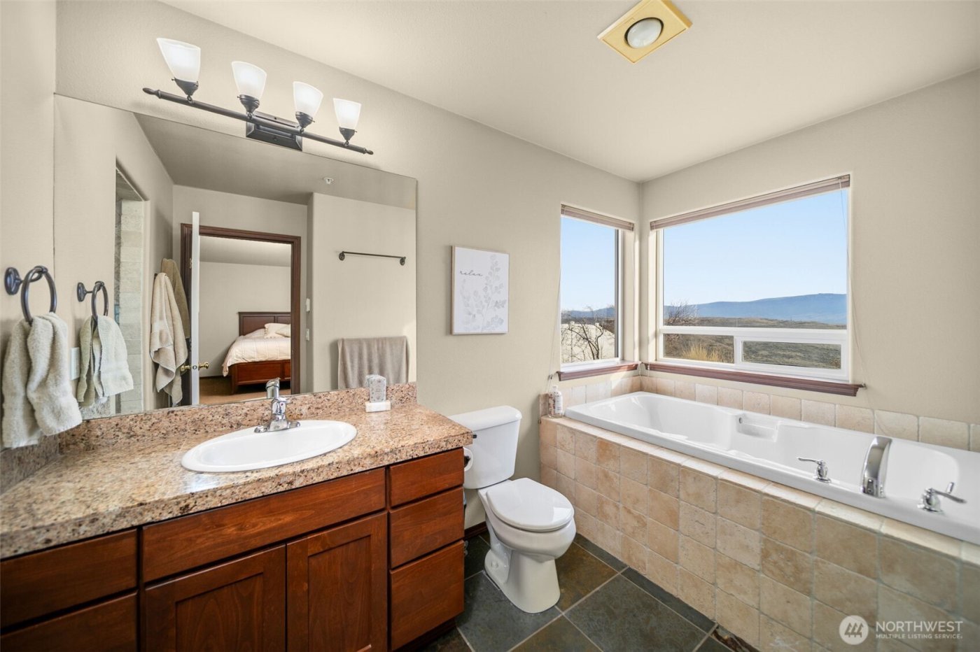 2312 Canyon Hills Drive , East Wenatchee, WA 98802