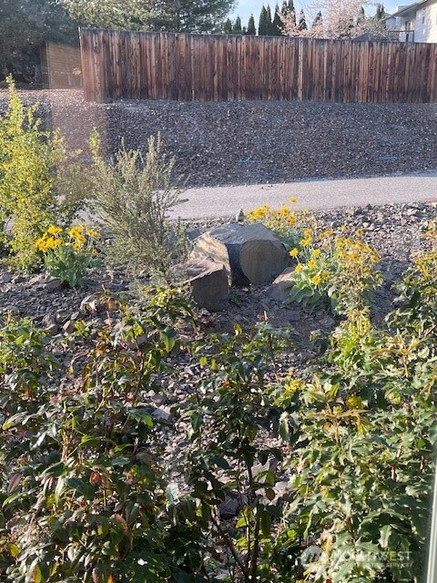 2312 Canyon Hills Drive , East Wenatchee, WA 98802