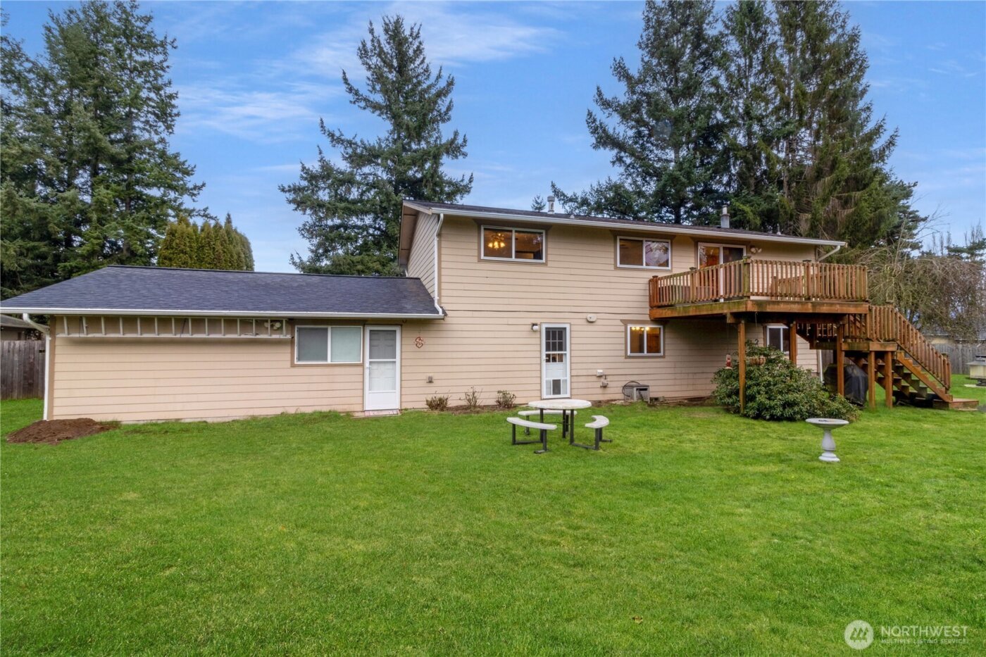 6743 La Bello Drive , Lynden, WA 98264