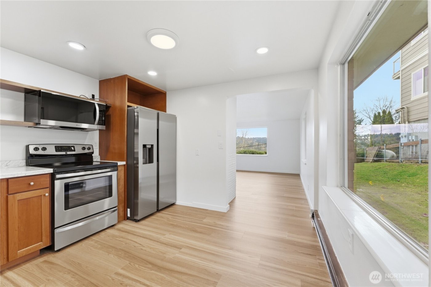 6410 NE 181st Street , Kenmore, WA 98028