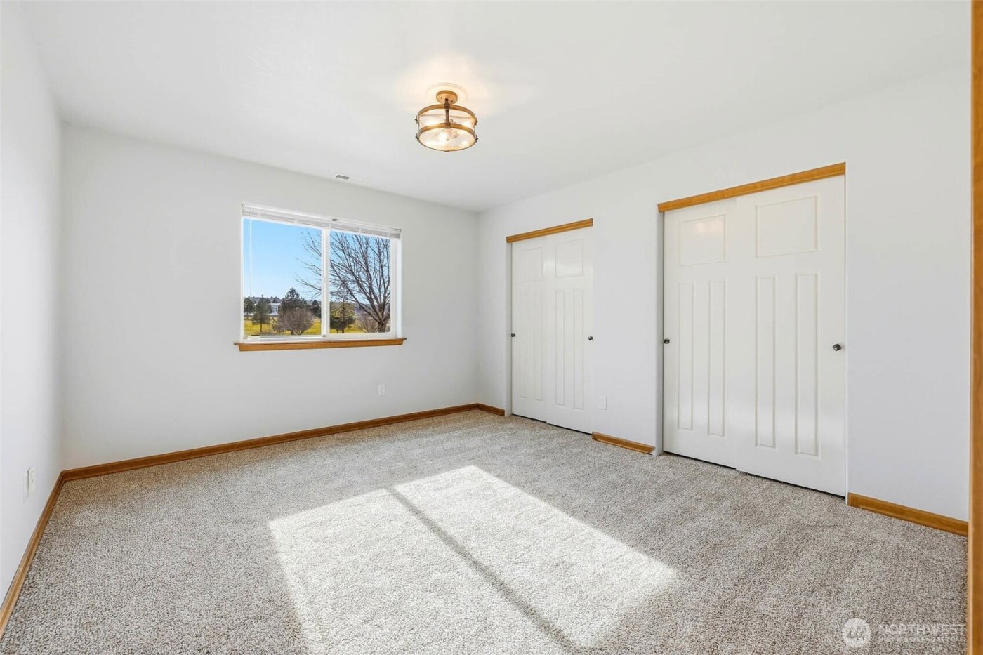 7815 W 6th Ave , Kennewick, WA 99336