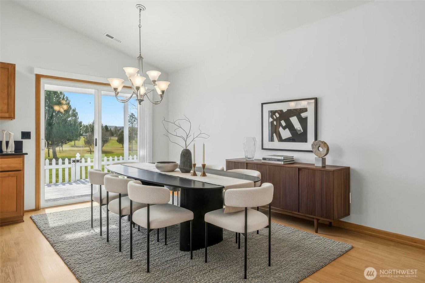 7815 W 6th Ave , Kennewick, WA 99336