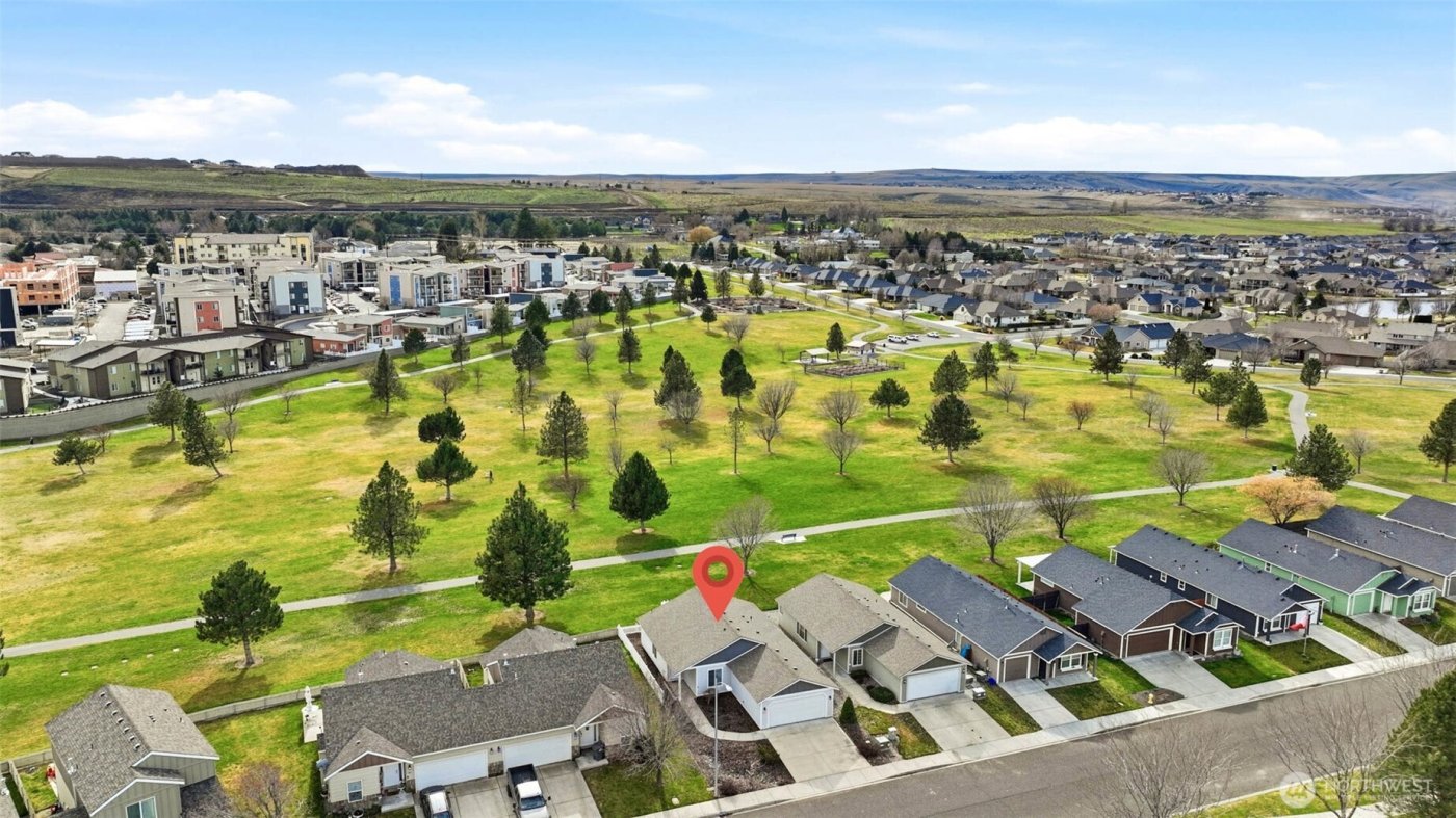 7815 W 6th Ave , Kennewick, WA 99336