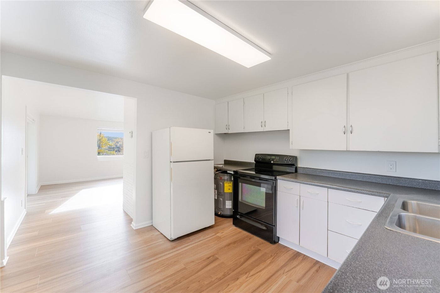 6416 NE 181st Street , Kenmore, WA 98028