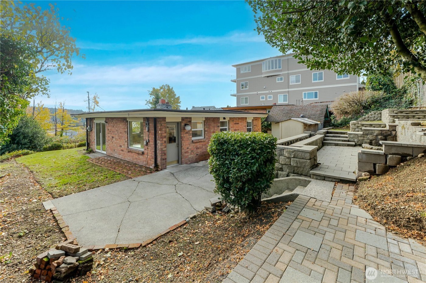 6416 NE 181st Street , Kenmore, WA 98028