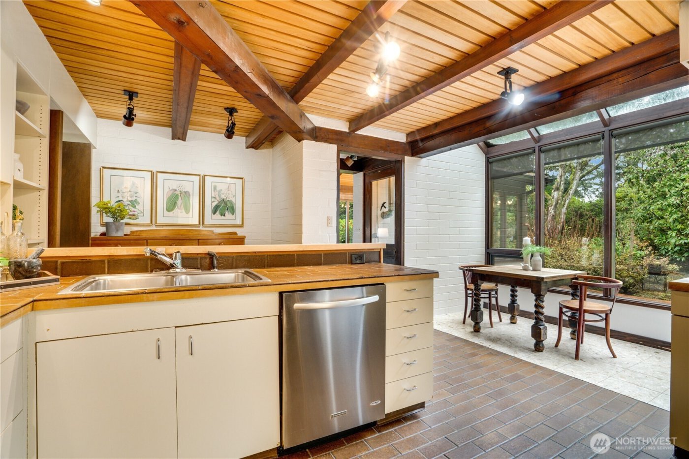 6817 79th Street W, Lakewood, WA 98499