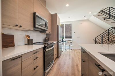 115 22nd Avenue #B, Seattle, WA 98122 - Photo 14