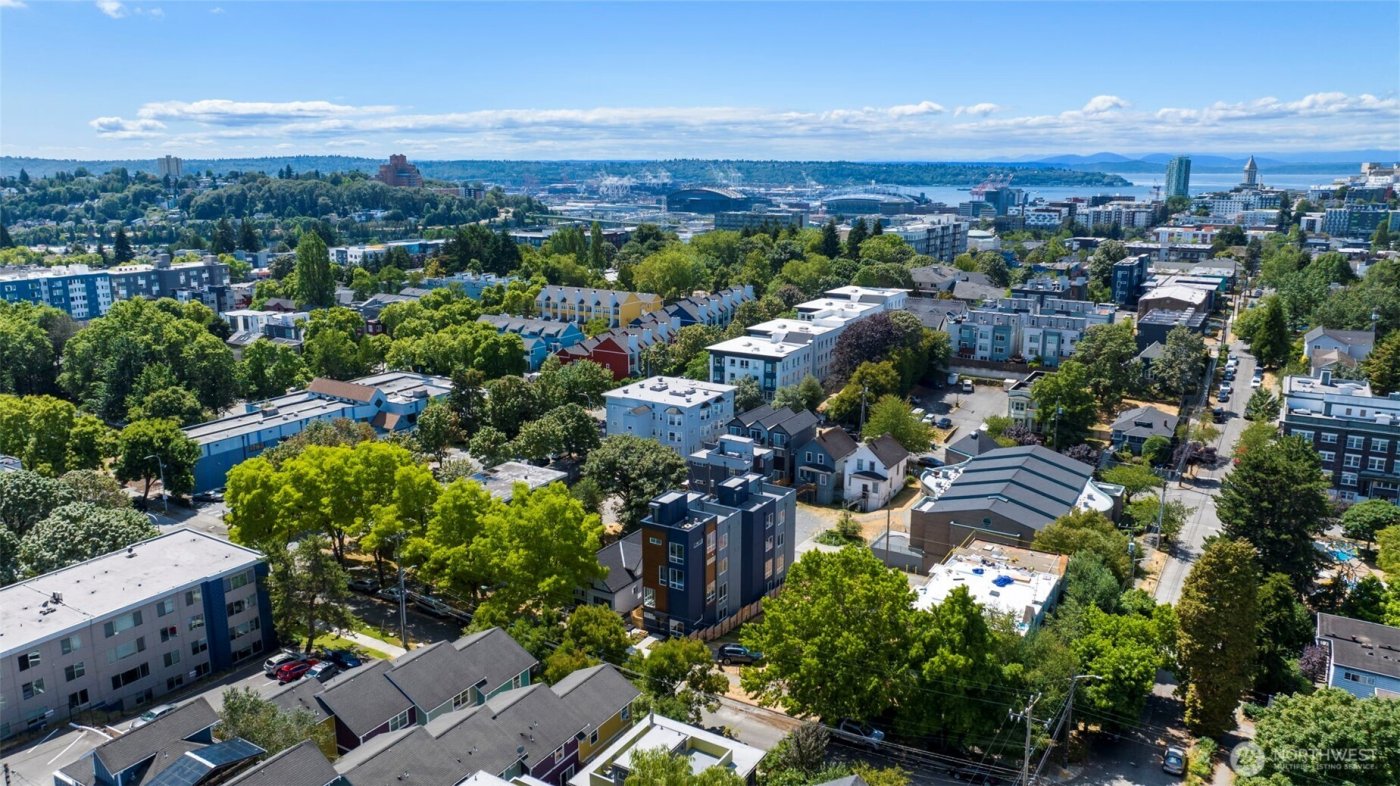 115 22nd Avenue #B, Seattle, WA 98122