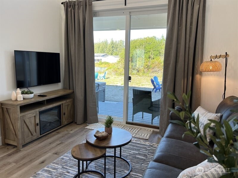 934 Pt. Brown Avenue SE #A & B, Ocean Shores, WA 98569