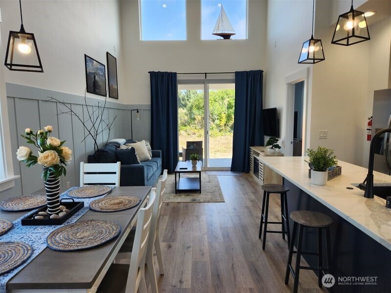 934 Pt. Brown Avenue SE #A & B, Ocean Shores, WA 98569