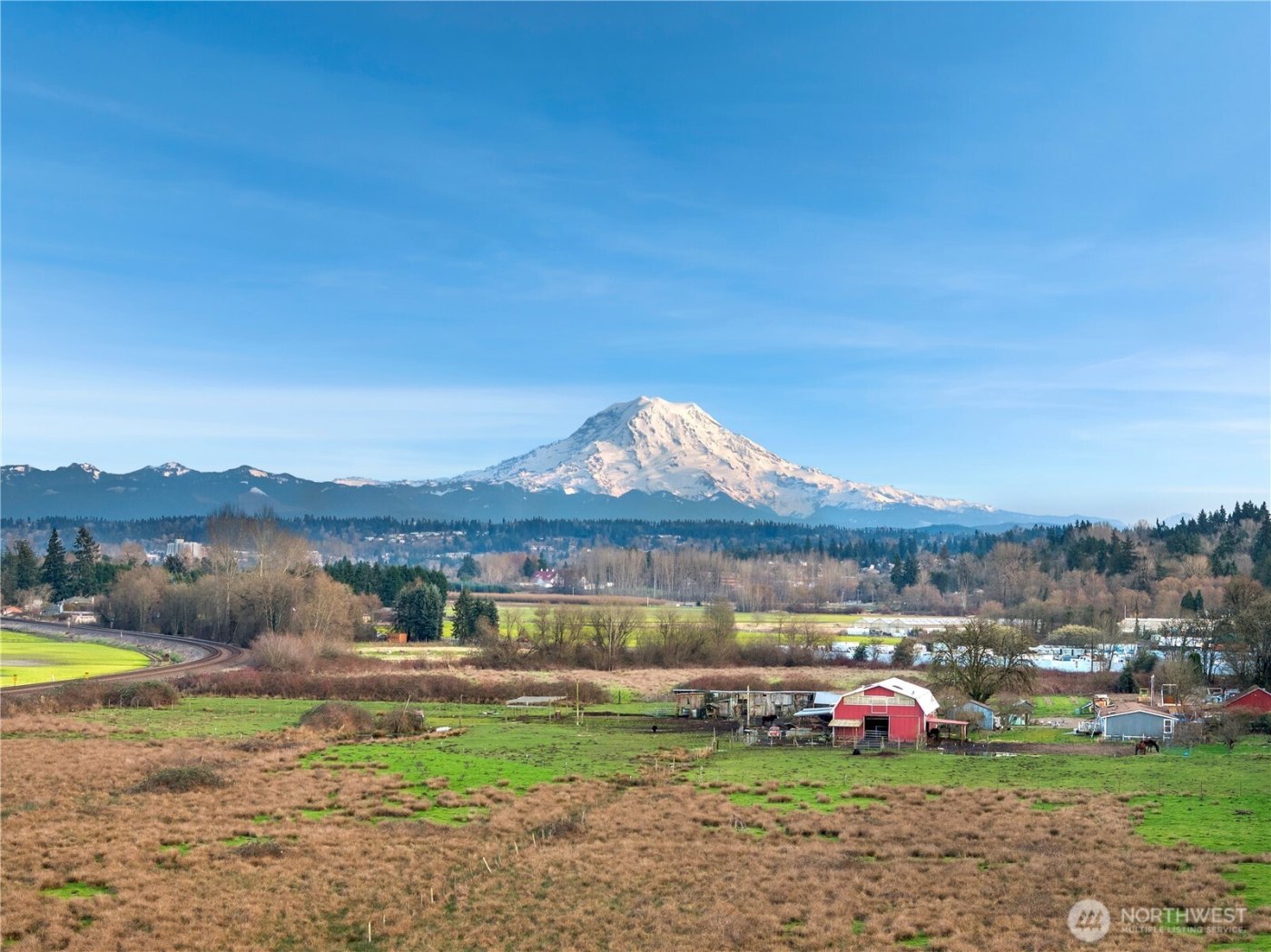 5507 Pioneer Way E, Puyallup, WA 98371