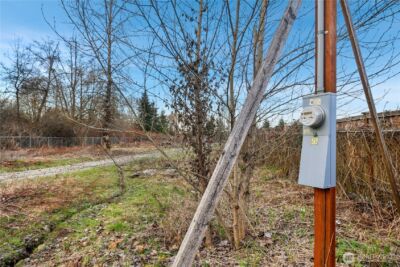 5507 Pioneer Way E, Puyallup, WA 98371 - Photo 15