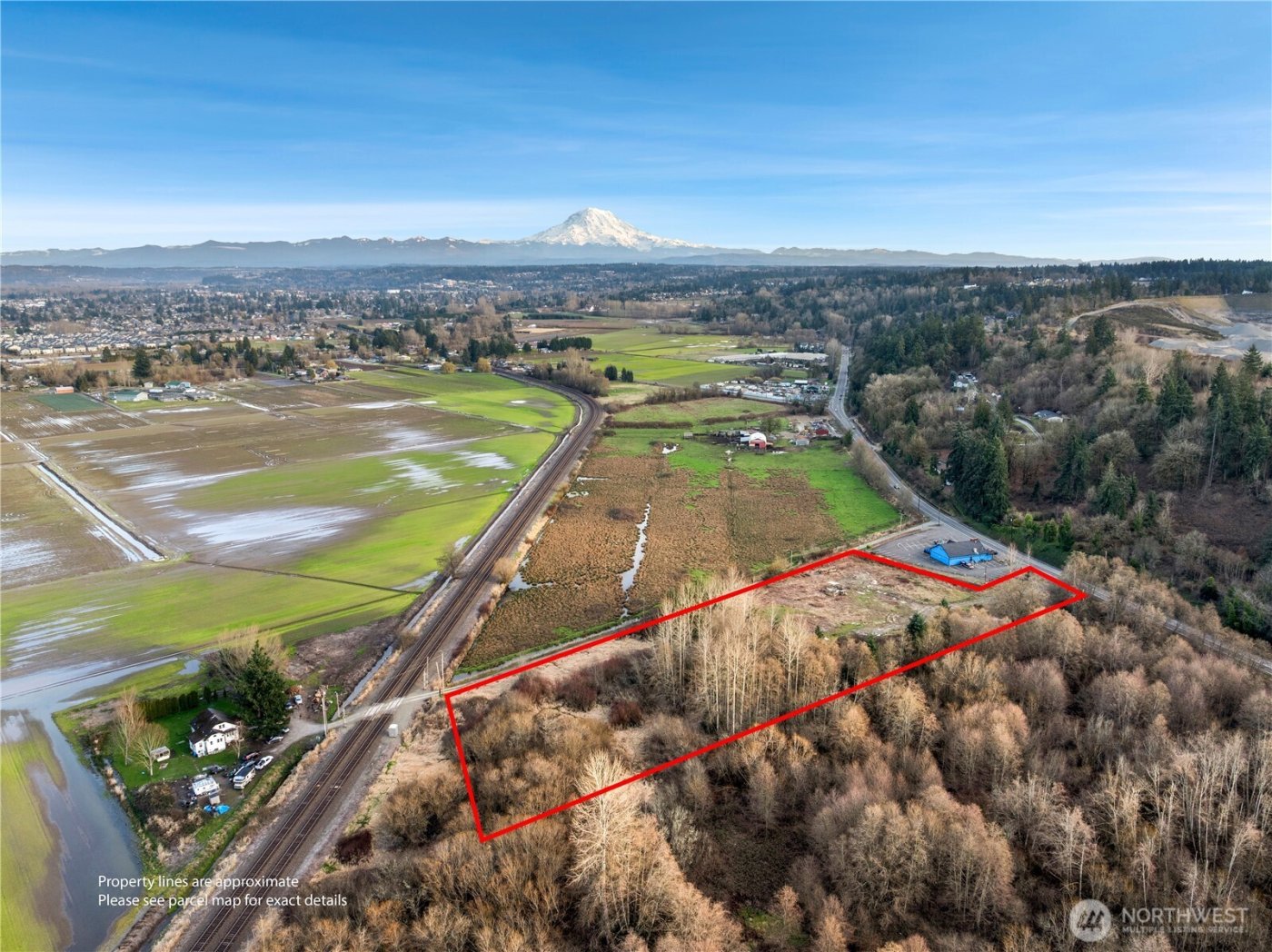 5507 Pioneer Way E, Puyallup, WA 98371