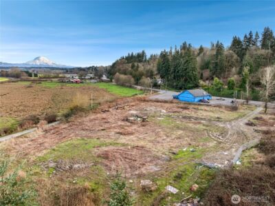 5507 Pioneer Way E, Puyallup, WA 98371 - Photo 9