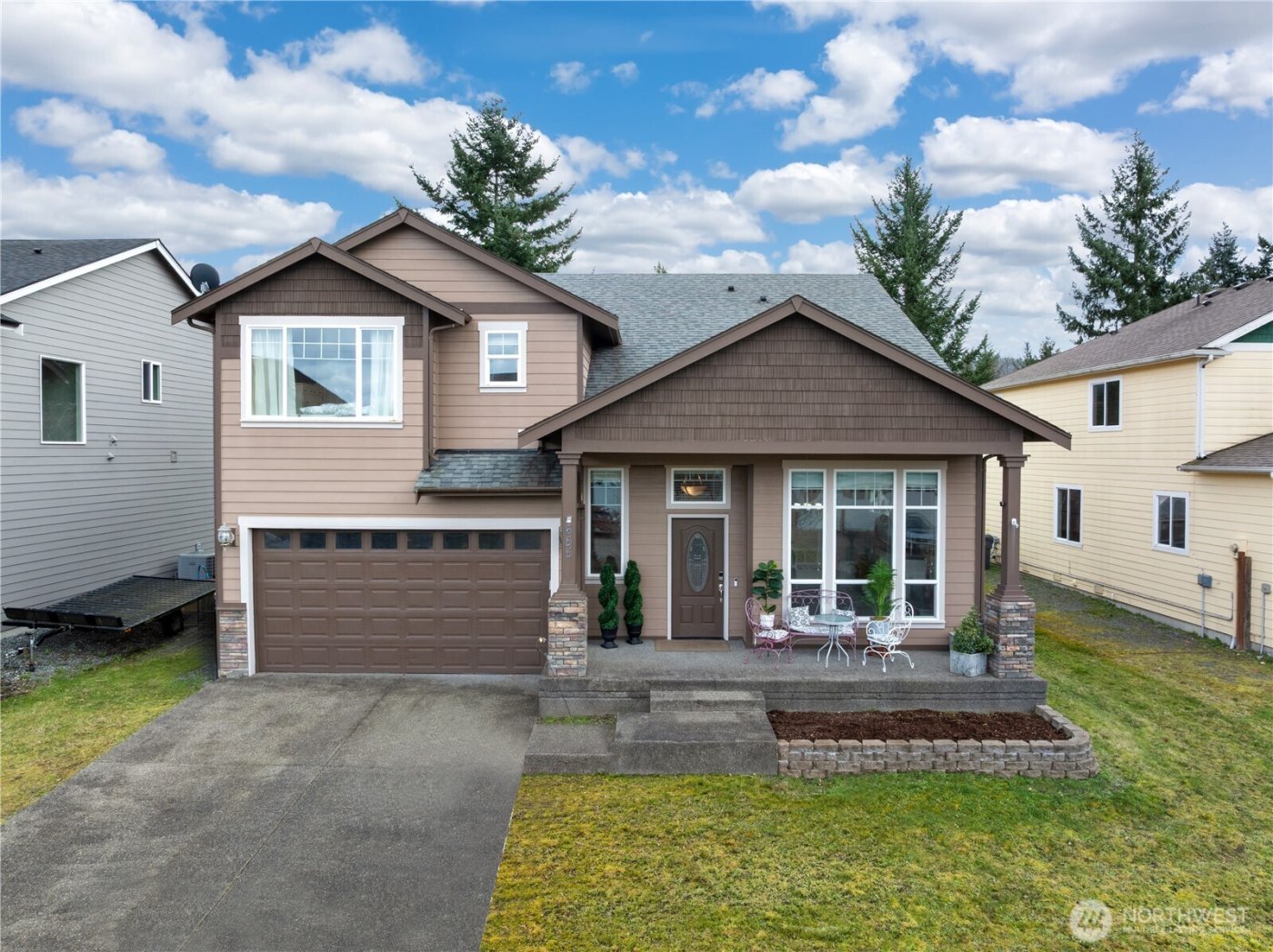 655 Joy Street , Eatonville, WA 98328