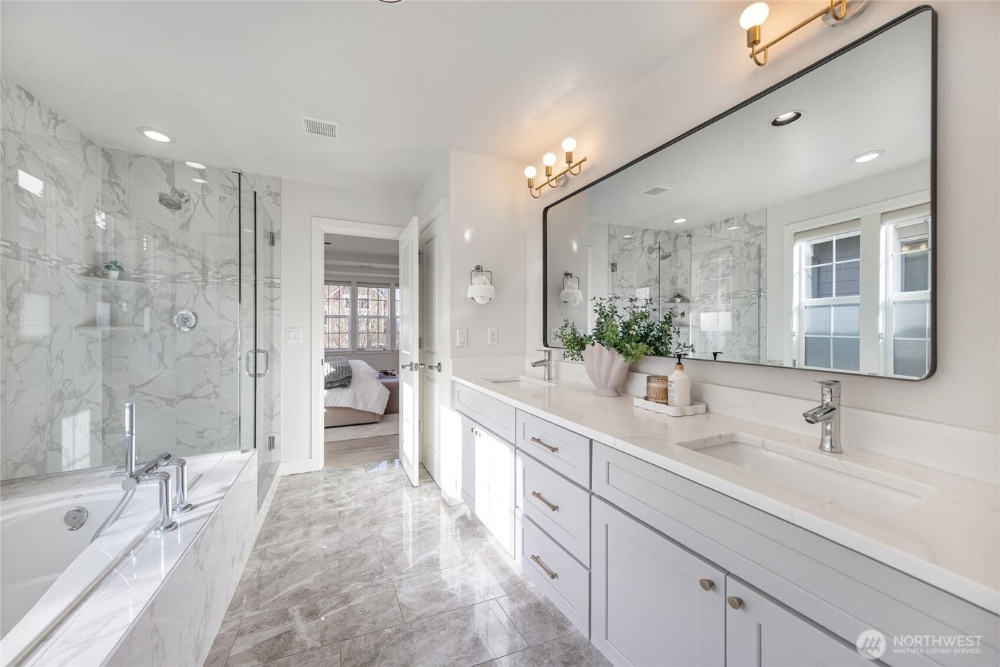 1314 Pine Crest Cir NE , Issaquah, WA 98029